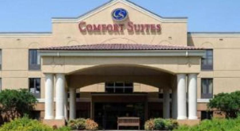 Comfort Suites Starkville Exterior photo